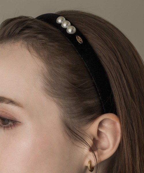 muku（ムク）の「KATYUSYA/TRIPLE  PEARL（カチューシャ・レディース・ブラック・FREE）」の5枚目の写真