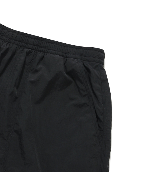 COVERNAT(カバーナット)の「ウィンドブレーカーショーツブラック(その他パンツ・レディース・その他・X-LARGE/X-SMALL/XX-LARGE/SMALL/LARGE/MEDIUM)」の6枚目の写真
