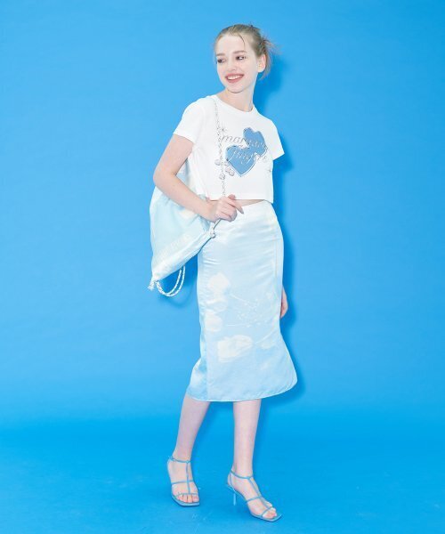 MARGARIN FINGERS(マーガリンフィンガース)の「FLOWER BITMAP SKIRT (BLUE)(スカート・レディース・その他・MEDIUM/SMALL)」の1枚目の写真