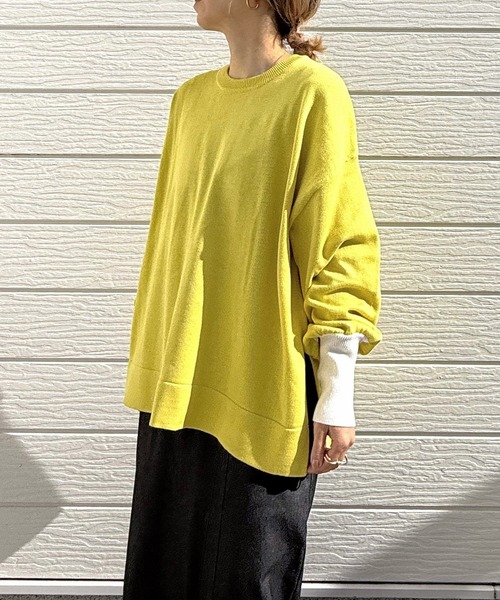 Q（キュー）の「袖配色スリットニット（ニット/セーター・レディース・レモンイエロー/アイボリー/ブラック・MEDIUM）」の11枚目の写真