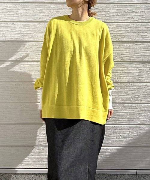 Q（キュー）の「袖配色スリットニット（ニット/セーター・レディース・レモンイエロー/アイボリー/ブラック・MEDIUM）」の8枚目の写真