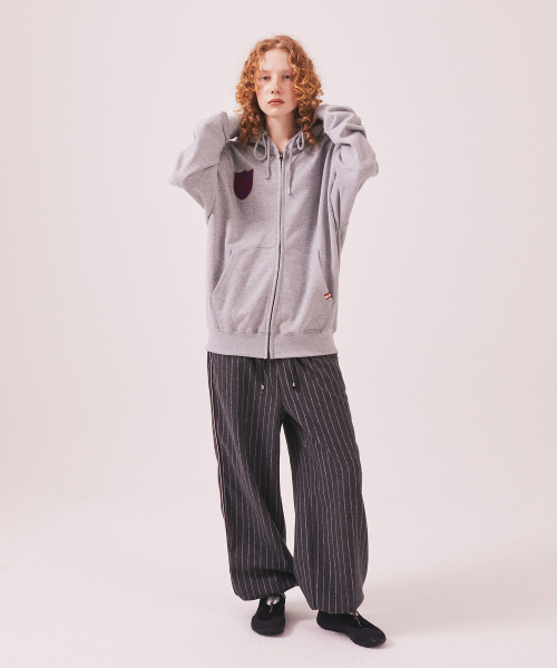 MENASOO（ミナス）の「Menasoo Applique Two Way Hoodie Zip Up_Gray Melange（パーカー・レディース・ライトグレー・MEDIUM/LARGE）」の10枚目の写真