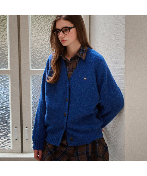 SLOWLOLLI(スローローリ)の「Comfort wool knit cardigan_4 Colors(カーディガン/ボレロ・レディース・ブルー/グレー/アイボリー/ブラック・FREE)」の4枚目の写真