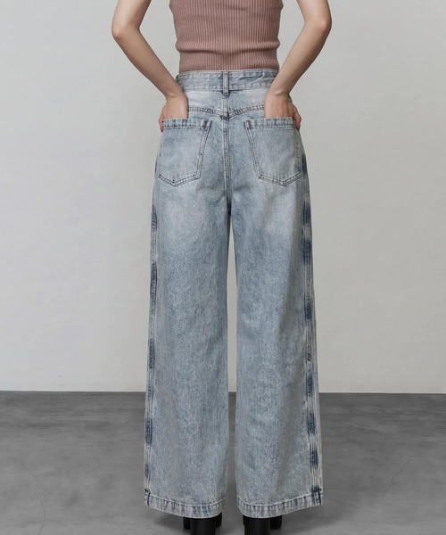 DURAS(デュラス)の「サイドカバーラップワイドデニムパンツ(デニムパンツ・レディース・インディゴブルー/ライトブルー・S-M/M-L)」の4枚目の写真