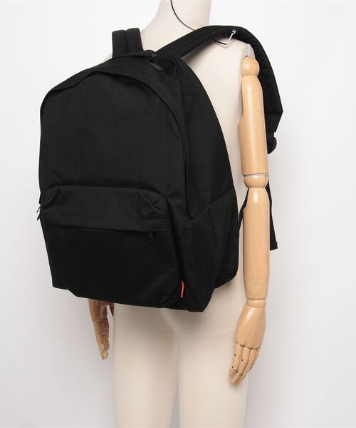 INNOCENT(イノセント)の「『UNIVERSAL OVERALL』Daily backpack(ショルダーバッグ・メンズ・ブラック・FREE)」の5枚目の写真