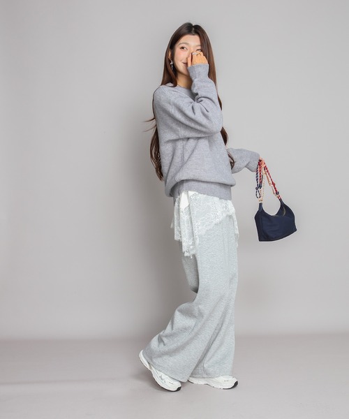 by LEGNA(バイレグナ)の「裏起毛レースドッキングトップス(Tシャツ/カットソー・レディース・ブラック/ホワイト・FREE)」の16枚目の写真