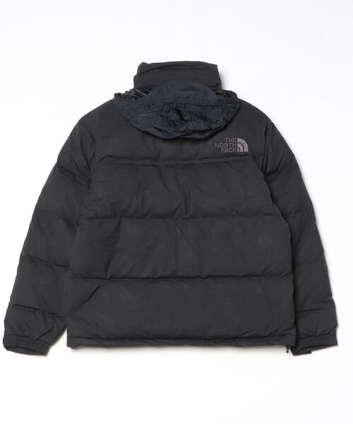 THE NORTH FACE(ザノースフェイス)の「ザ ノース フェイス THE NORTH FACE Wooly Nuptse Jacket_ウーリーヌプシジャケット(ダウンジャケット/コート・メンズ・ネイビー/チャコールグレー・SS/S/M/L/XL)」の4枚目の写真