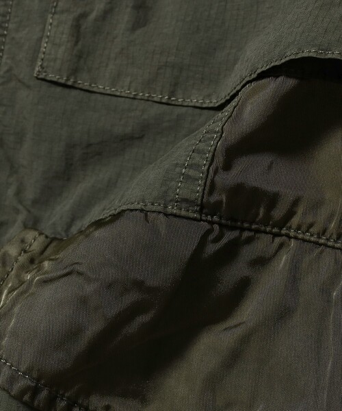 BEAMS(ビームス)の「3ファブリック クレイジー M65 ジャケット【ワイドフィット】(ブルゾン・メンズ・ブラック/オリーブ・M/L/XL/S)」の13枚目の写真
