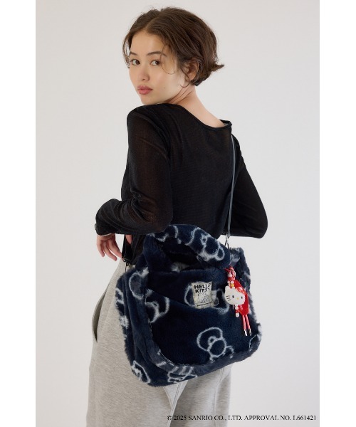 サンリオキャラクターズ)KITTY フェイクファートート（トートバッグ