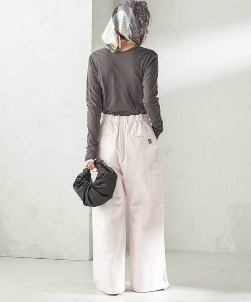 manipuri(マニプリ)の「manipuri: 26SS スカーフ 65×65(バンダナ/スカーフ・レディース・ライトカーキ/ベージュ系/ベージュ・ONE SIZE)」の6枚目の写真