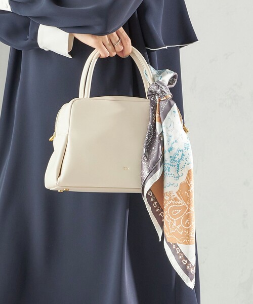 manipuri(マニプリ)の「manipuri: 26SS スカーフ 65×65(バンダナ/スカーフ・レディース・ライトカーキ/ベージュ系/ベージュ・ONE SIZE)」の13枚目の写真