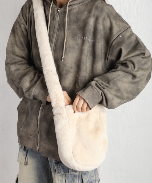 WESTSEA(ウエストシー)の「フェイクファー モコモコショルダーバッグ ミニ 無地 レオパード 軽量(ショルダーバッグ・レディース・アイボリー/ブラック/その他/その他1/ベージュ・FREE)」の14枚目の写真