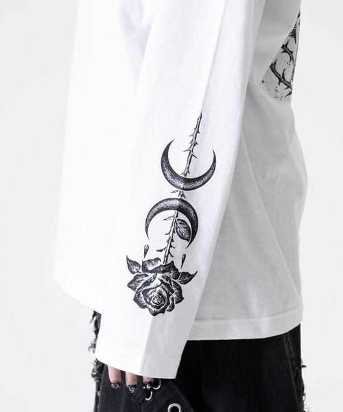 REFLEM(レフレム)の「『REFLEM/レフレム』薔薇と魔導書プリントL/S Tee/ロングスリーブカットソー(Tシャツ/カットソー・レディース・ホワイト/ブラック・FREE)」の21枚目の写真