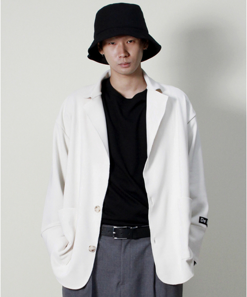 DEMARC(ドゥマーク)の「ルーズフィットリブテーラーカラージャケット アイボリー(その他アウター・メンズ・その他・ONE SIZE)」の2枚目の写真