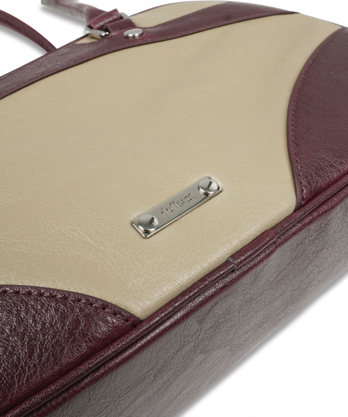 DOFFSEPT(ドフセプト)の「Boni Bag in Burgundy(ショルダーバッグ・レディース・その他・FREE)」の8枚目の写真