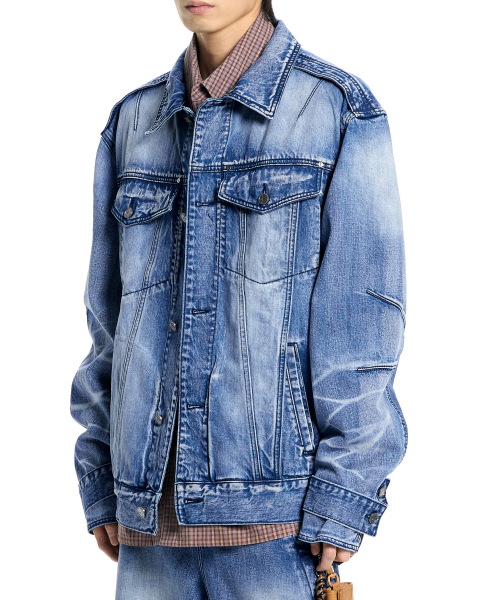 VONVAT(ヴォンバト)の「Blessed Overfit Denim Jacket (Indigo)(デニムジャケット・レディース・インディゴブルー・FREE)」の1枚目の写真