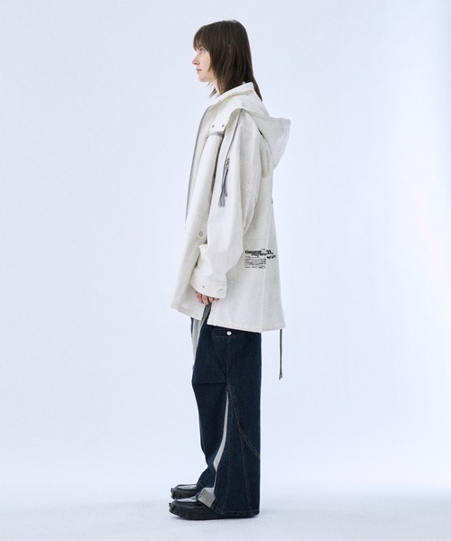 PHILTHEORY（フィルセオリー）の「Back graphic military parka / バックグラフィックミリタリーパーカー（パーカー・メンズ・ブラック/ホワイト・3/2/1）」の4枚目の写真