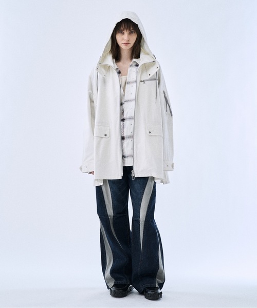 PHILTHEORY（フィルセオリー）の「Back graphic military parka / バックグラフィックミリタリーパーカー（パーカー・メンズ・ブラック/ホワイト・3/2/1）」の8枚目の写真