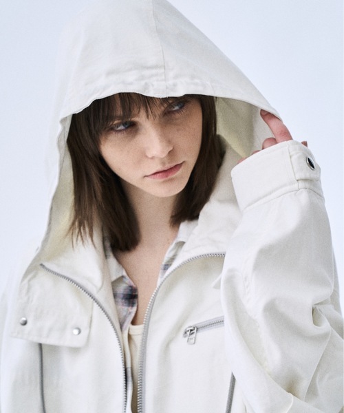 PHILTHEORY（フィルセオリー）の「Back graphic military parka / バックグラフィックミリタリーパーカー（パーカー・メンズ・ブラック/ホワイト・3/2/1）」の13枚目の写真