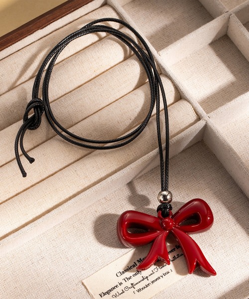 Revo.(レボ)の「アソートモチーフ ハート リボン ペンダント チョーカー ネックレス(ネックレス・レディース・レッド系・FREE)」の1枚目の写真