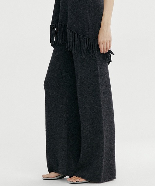 Bie(ビエ)の「ウールブレンド ワイドニットパンツ(その他パンツ・レディース・ダークグリーン/オートミール/ダークグレー・M/S/L)」の18枚目の写真