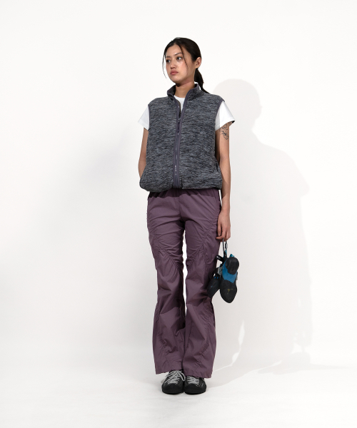 WHILE(ワイル)の「COMFY CLIMBING VEST (DUSTY MARBLE)(その他アウター・メンズ・その他・MEDIUM/LARGE)」の3枚目の写真