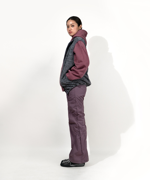 WHILE(ワイル)の「COMFY CLIMBING VEST (DUSTY MARBLE)(その他アウター・メンズ・その他・MEDIUM/LARGE)」の6枚目の写真