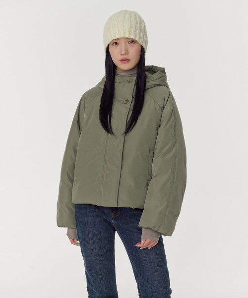 MUSINSA STANDARD WOMAN（ムシンサスタンダードウーマン）の「ウィメンズフード付きショートパディングジャケット[カーキ]（ダウンジャケット/コート・レディース・その他・LARGE/MEDIUM/SMALL/X-SMALL）」の9枚目の写真