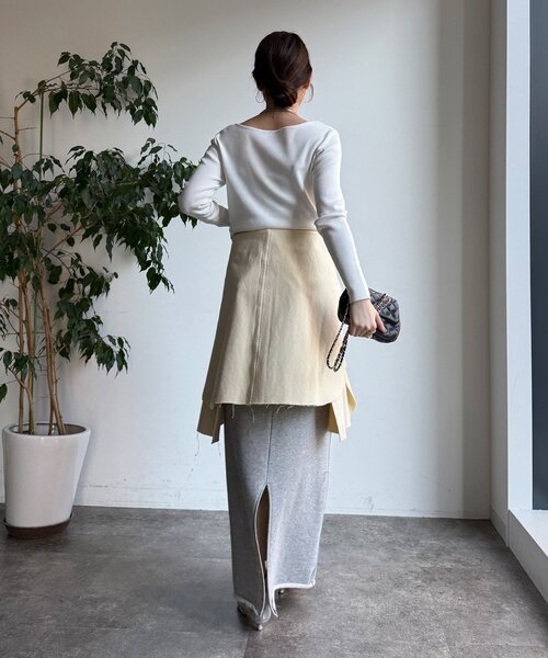 DouDou(ドゥドゥ)の「【REI企画カラーあり】スクエアニットロングスリーブプルオーバー(ニット/セーター・レディース・ブラック/グレイッシュベージュ/ベビーピンク/オフホワイト/ネイビー/ベージュ・FREE)」の10枚目の写真