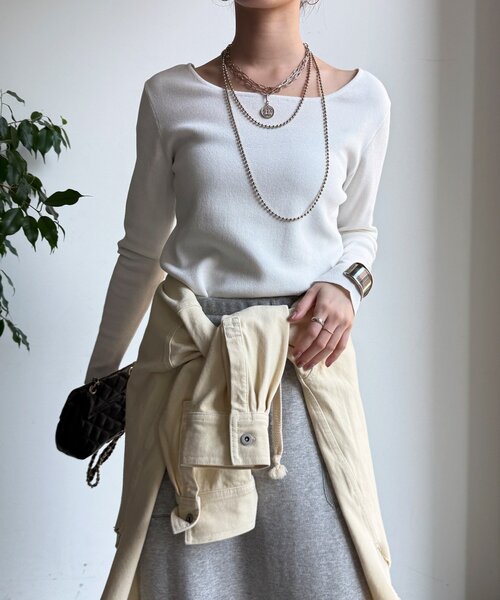 DouDou(ドゥドゥ)の「【REI企画カラーあり】スクエアニットロングスリーブプルオーバー(ニット/セーター・レディース・ブラック/グレイッシュベージュ/ベビーピンク/オフホワイト/ネイビー/ベージュ・FREE)」の11枚目の写真