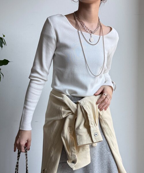 DouDou(ドゥドゥ)の「【REI企画カラーあり】スクエアニットロングスリーブプルオーバー(ニット/セーター・レディース・ブラック/グレイッシュベージュ/ベビーピンク/オフホワイト/ネイビー/ベージュ・FREE)」の14枚目の写真