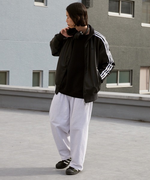 adidas(アディダス)の「adidas/アディダス PLEATHER 3S TT トレフォイルロゴ スリーストライプス レザージャケット 2026年 夏 夏服 秋服(ブルゾン・メンズ・ブラック/ブラウン・S/M/L/XL)」の21枚目の写真