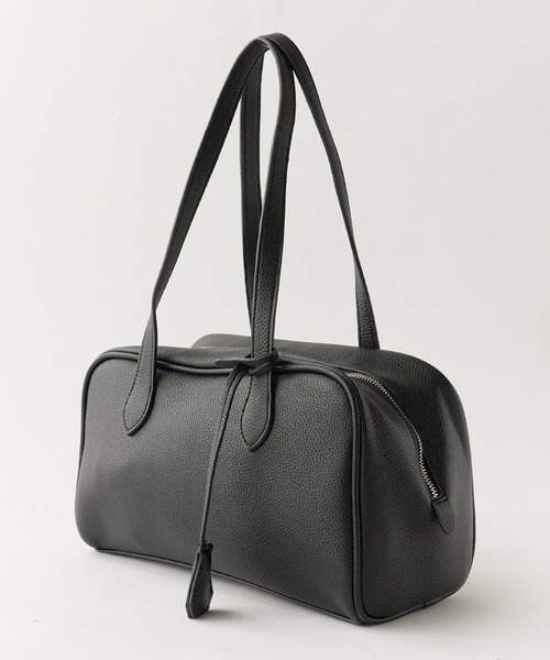 AO2（アオズ）の「Faux Leather Square Shoulder Bag / フェイクレザー スクエアショルダーバッグ 秋 秋服 2026年秋冬（ショルダーバッグ・レディース・ブラック/ホワイト/ブラウン・FREE）」の10枚目の写真