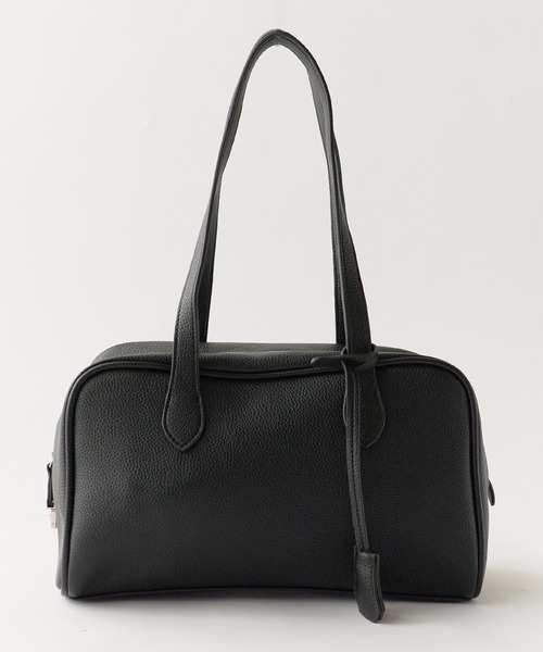 AO2（アオズ）の「Faux Leather Square Shoulder Bag / フェイクレザー スクエアショルダーバッグ 秋 秋服 2026年秋冬（ショルダーバッグ・レディース・ブラック/ホワイト/ブラウン・FREE）」の21枚目の写真