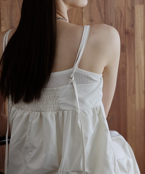 J by blue(ジェイバイブルー)の「ランダムタックバルーンキャミワンピース(ワンピース・レディース・アイボリー/ブラック・MEDIUM)」の14枚目の写真