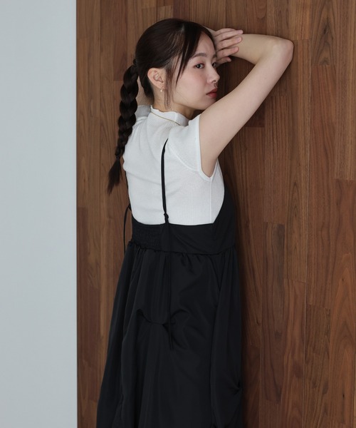 J by blue(ジェイバイブルー)の「ランダムタックバルーンキャミワンピース(ワンピース・レディース・アイボリー/ブラック・MEDIUM)」の22枚目の写真