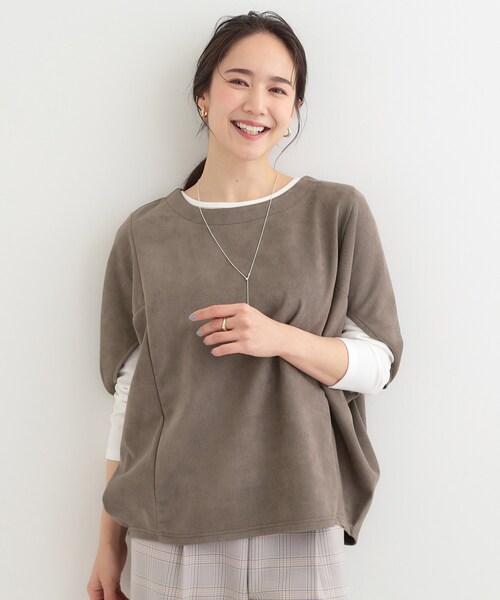 SHOO・LA・RUE（シューラルー）の「【2点セット】体型カバーにも ポンチョ風 スエードトップス+ロンT（その他トップス・レディース・アイボリー/ブラウン系その他/ライトグレー・02/03/04）」の12枚目の写真