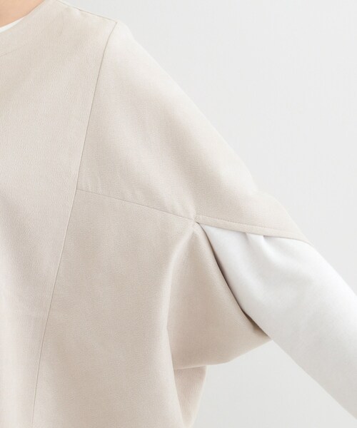 SHOO・LA・RUE（シューラルー）の「【2点セット】体型カバーにも ポンチョ風 スエードトップス+ロンT（その他トップス・レディース・アイボリー/ブラウン系その他/ライトグレー・02/03/04）」の20枚目の写真