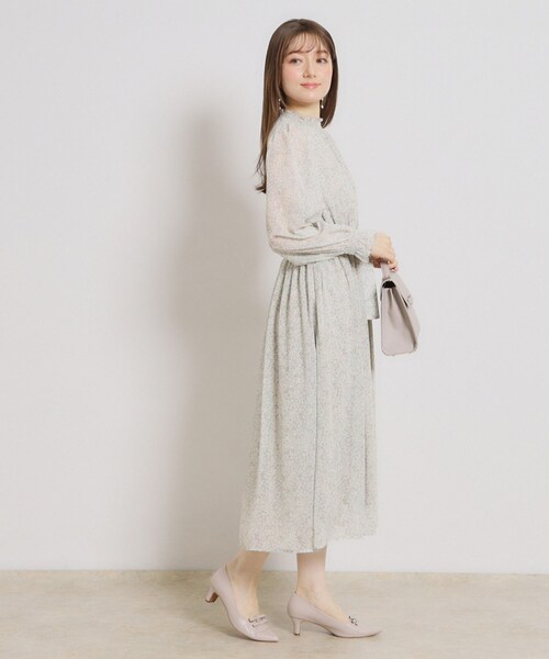 couture brooch（クチュールブローチ）の「【洗える・着映え】楊柳小花シャーリングワンピース（ワンピース・レディース・アイボリー系/ブルー系5/ブラック系・42/40/38/36）」の17枚目の写真