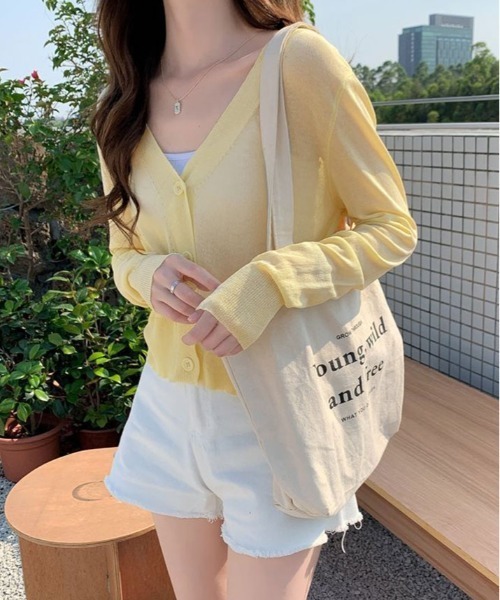 kirakiraShop（キラキラショップ）の「【夏の羽織りに】【着回し万能】シアー Vネック ショート サマーニット カーディガン（カーディガン/ボレロ・レディース・ピンク/ホワイト/ブラック/パープル/イエロー・FREE）」の4枚目の写真