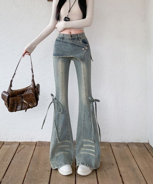 おしゃれスタ(オシャレスタ)の「スカートレイヤード風 フレアデニムパンツ(デニムパンツ・レディース・ブルー・L)」の9枚目の写真