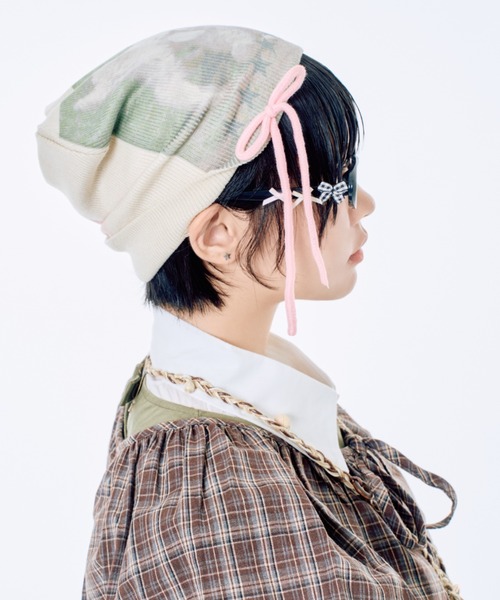 Never mind the XU / Chikashitsu+(ネバーマインド ザ エックスユー / チカシツプラス)の「【Nerd out XU】ribbon design oval glasses / 【ナードアウトエックスユー】リボンデザインオーバルグラス <着用動画あり>(メガネ・レディース・ブラック・ONE SIZE)」の11枚目の写真