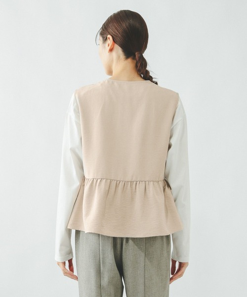 GLOBAL WORK(グローバルワーク)の「ピーチサテンベスト/636611(ベスト・レディース・ライトベージュ/グレー・MEDIUM/LARGE)」の13枚目の写真