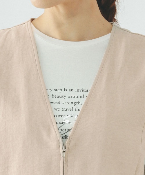GLOBAL WORK(グローバルワーク)の「ピーチサテンベスト/636611(ベスト・レディース・ライトベージュ/グレー・MEDIUM/LARGE)」の14枚目の写真