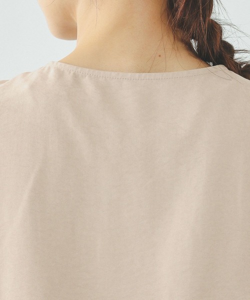 GLOBAL WORK(グローバルワーク)の「ピーチサテンベスト/636611(ベスト・レディース・ライトベージュ/グレー・MEDIUM/LARGE)」の15枚目の写真