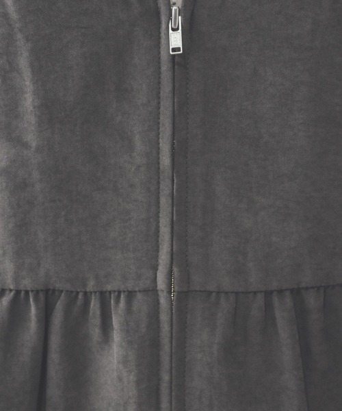 GLOBAL WORK(グローバルワーク)の「ピーチサテンベスト/636611(ベスト・レディース・ライトベージュ/グレー・MEDIUM/LARGE)」の19枚目の写真