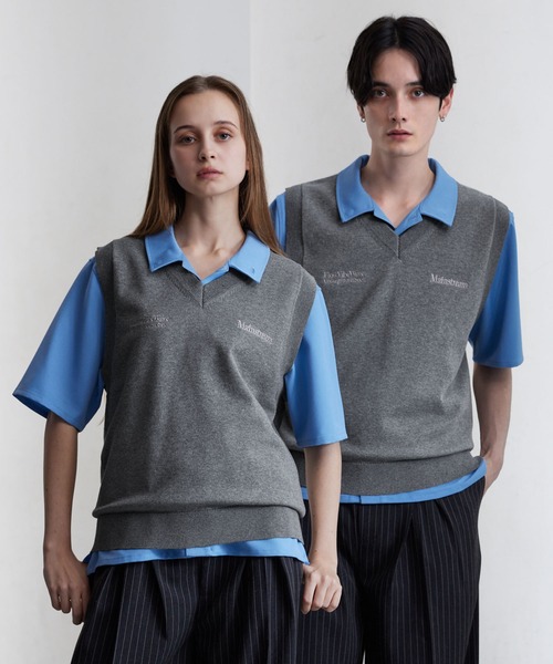 CLEL（クレイル）の「【CLEL】Basic Embroidered V-Neck Knit Vest / ベーシック 刺繍Vネックニットベスト（ベスト・メンズ・ブラック/ダークネイビー/グレー・S/XS/L/M）」の2枚目の写真