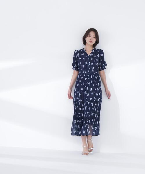 NATURAL BEAUTY BASIC（ナチュラルビューティーベーシック）の「◇ぼかしフラワープリントワンピース（ワンピース・レディース・ブルー系その他6/ブルー系その他/ホワイト系その他・P/S/MEDIUM）」の8枚目の写真