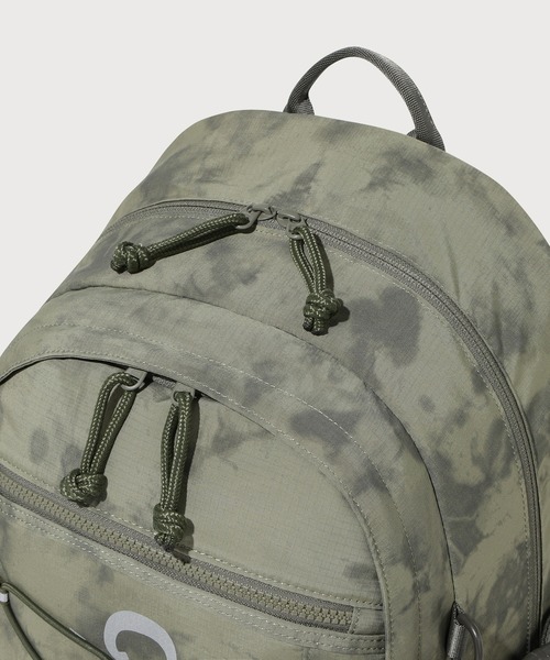 COVERNAT(カバーナット)の「NEW AUTHENTIC MOSS 31L BACKPACK(バックパック/リュック・メンズ・カーキ/ネイビー・FREE)」の21枚目の写真