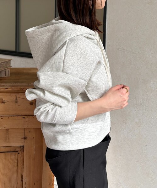 Thevon(ゼボン)の「Wジップボンディングパーカー(パーカー・レディース・グレー/ブラック/アイボリー・FREE)」の7枚目の写真